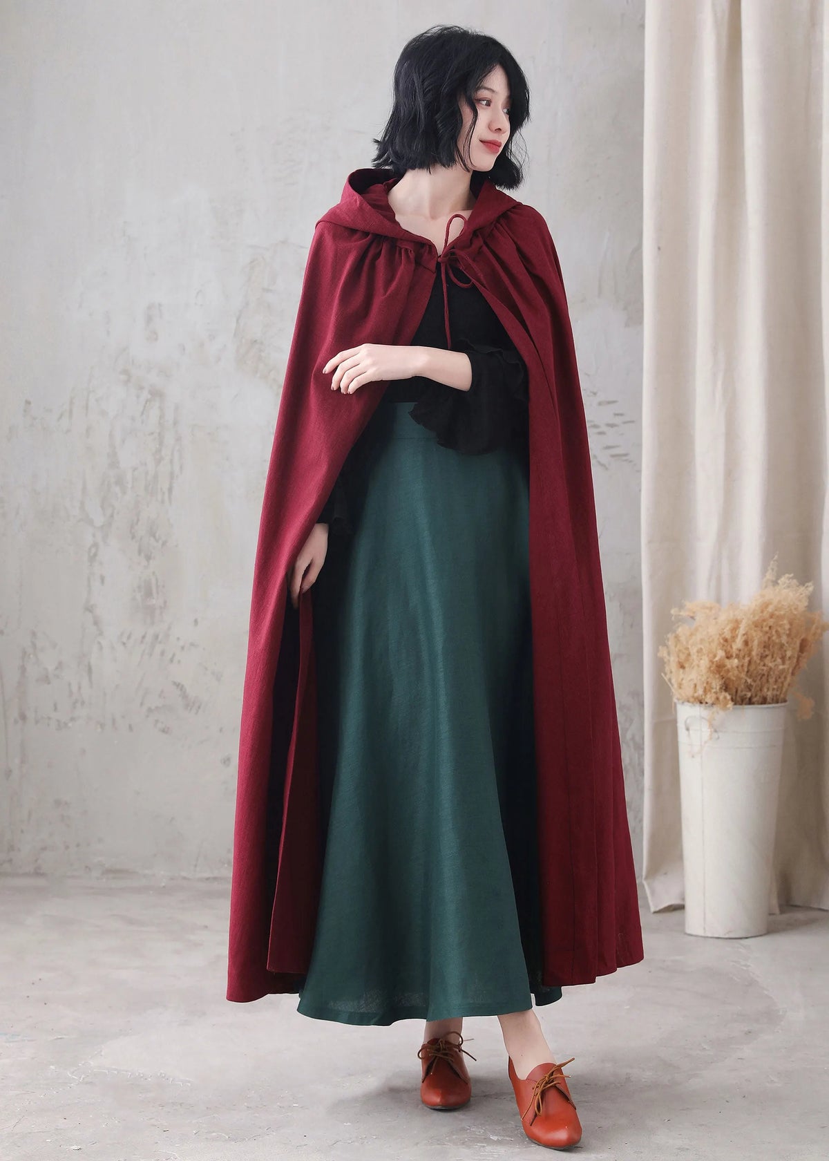 Red Linen Hooded Cloak – Handmade Vintage Cape with Influencer Picks 3288