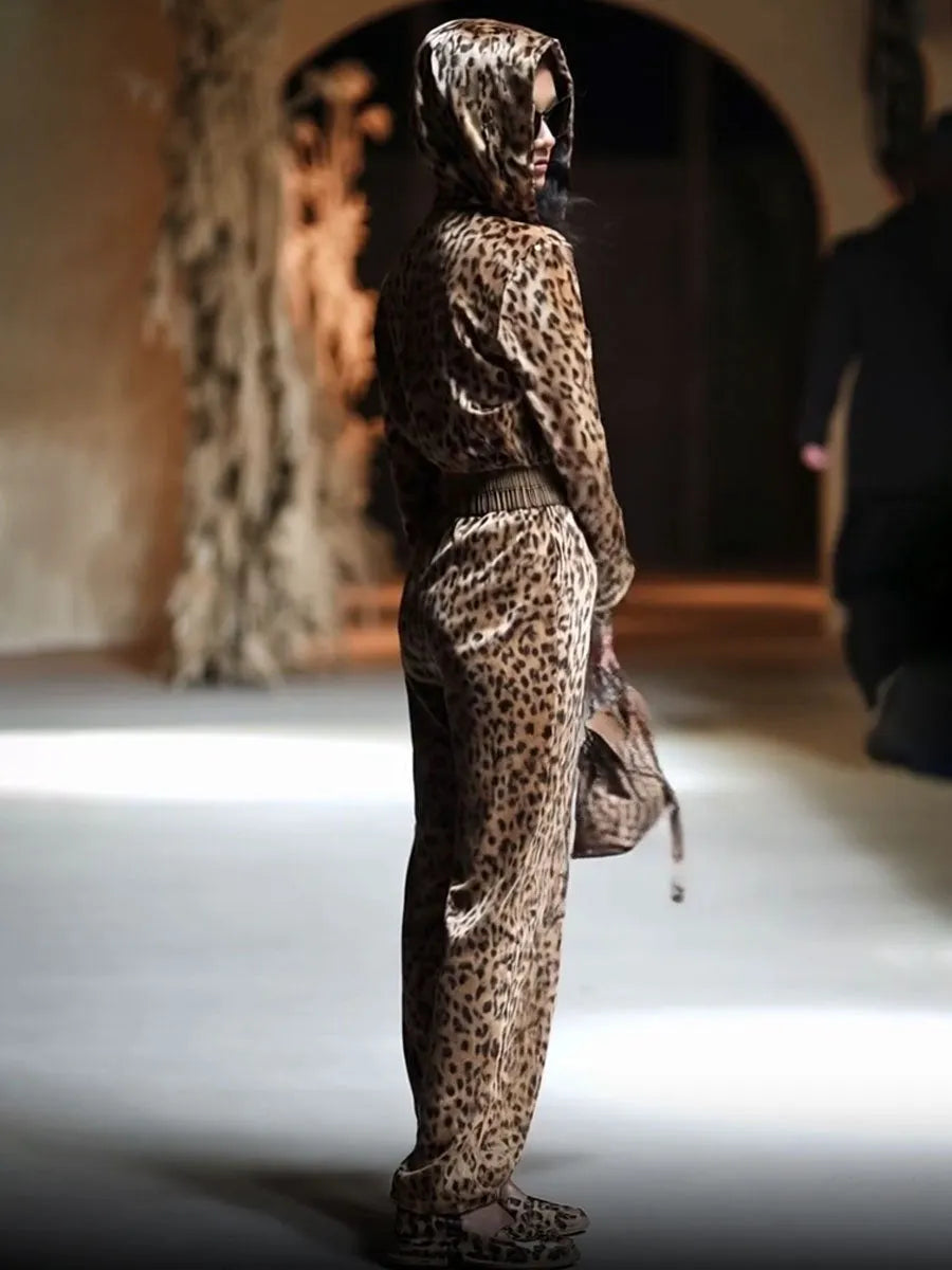 【24-hour shipping out】Casual Loose Vintage Velvet Leopard Print Zipper Hooded Jumpsuit