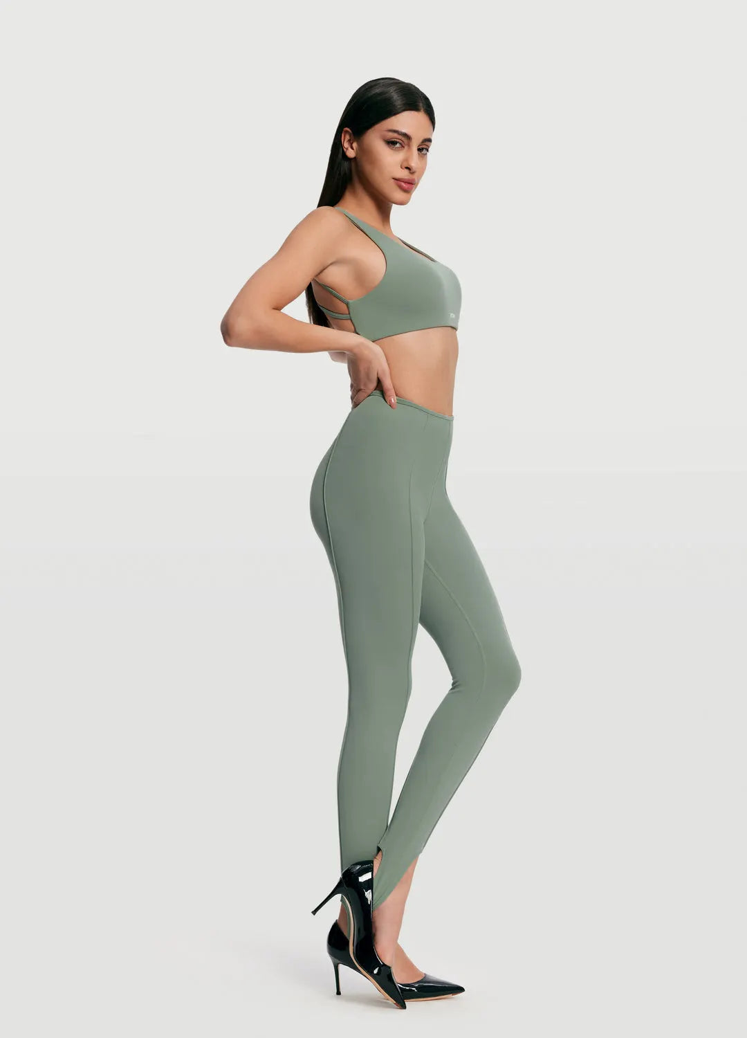 Stylish High-Waisted Stirrup Leggings