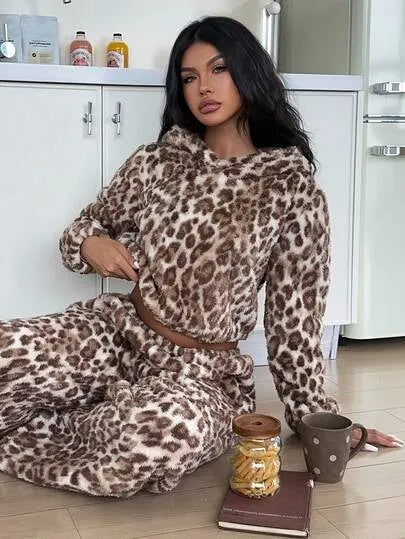 Double-Sided Arctic Print Leopard Hooded Pajama Set