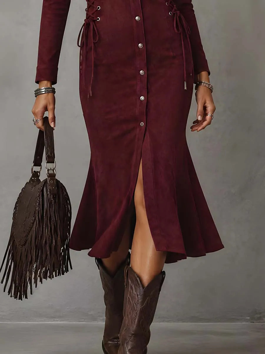 Vintage Midi Dress in lace, Affordable Luxury