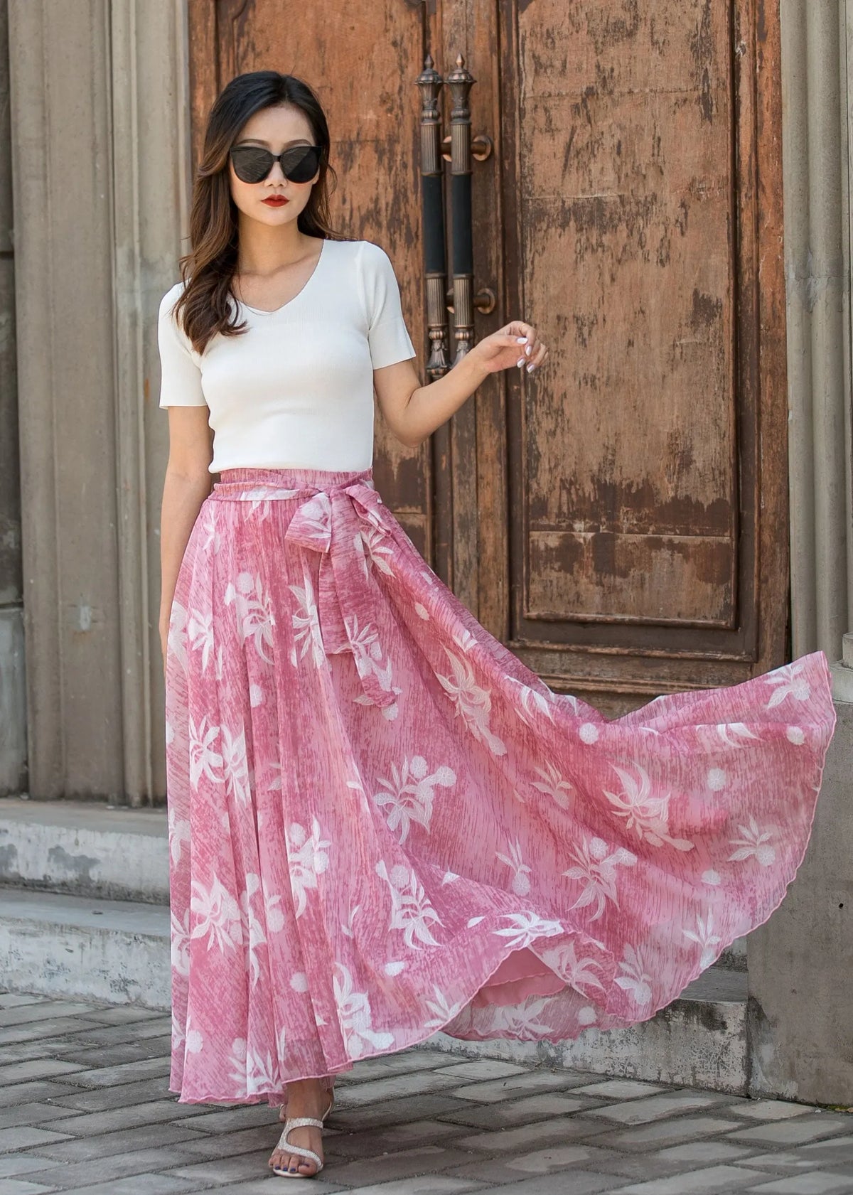 Vintage-Inspired Pink Floral Maxi Skirt for Women 