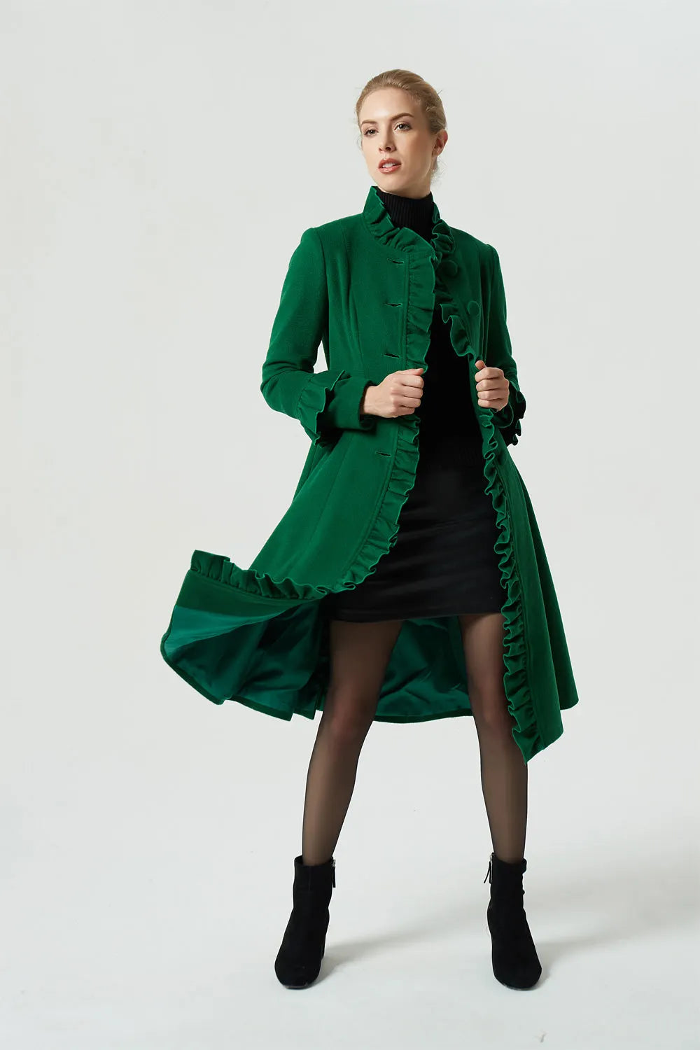 Women’s Green Wool Blend Coat with Ruffled Trim – Vintage Winter Coat 