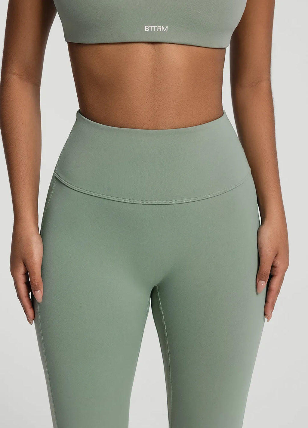 Sculpting High-Waisted Leggings for Tummy Control