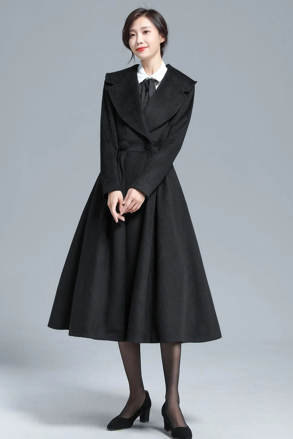 Vintage Black Wool Blend Coat – Elegant Double-Breasted Fit & Flare Maxi Coat 