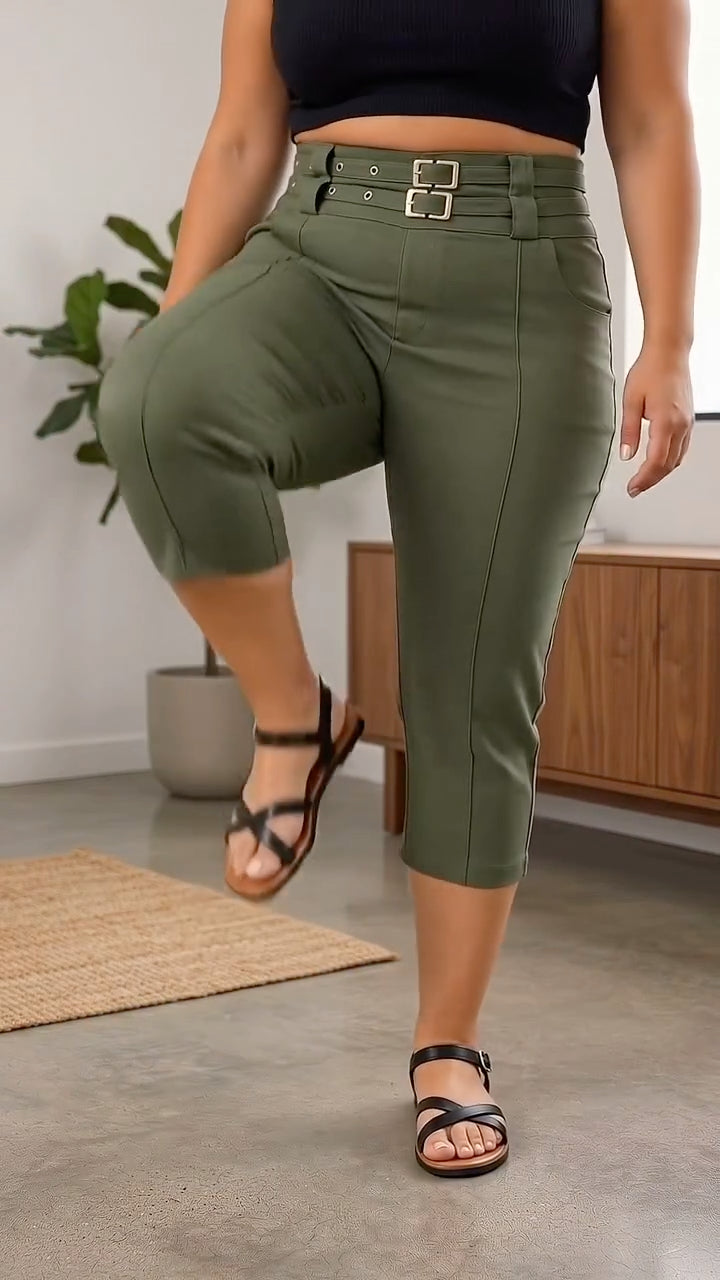 Plus‐Size Double Buckle High‐Waist Capri Pants