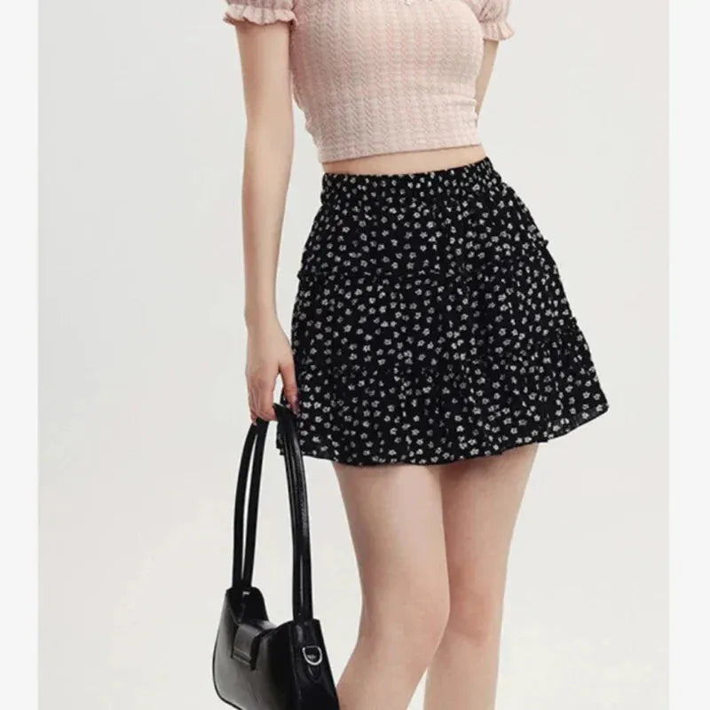 Black Floral Sweet Pleated Kawaii Patchwork Skirt