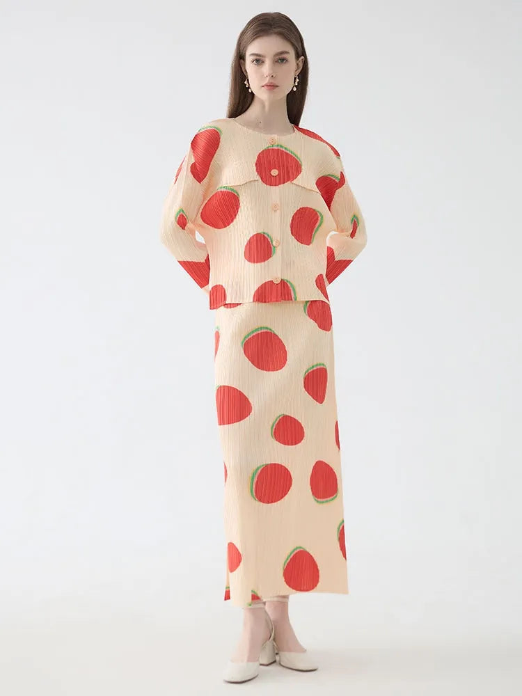 Slim-fitting printed long-sleeved skirt  set