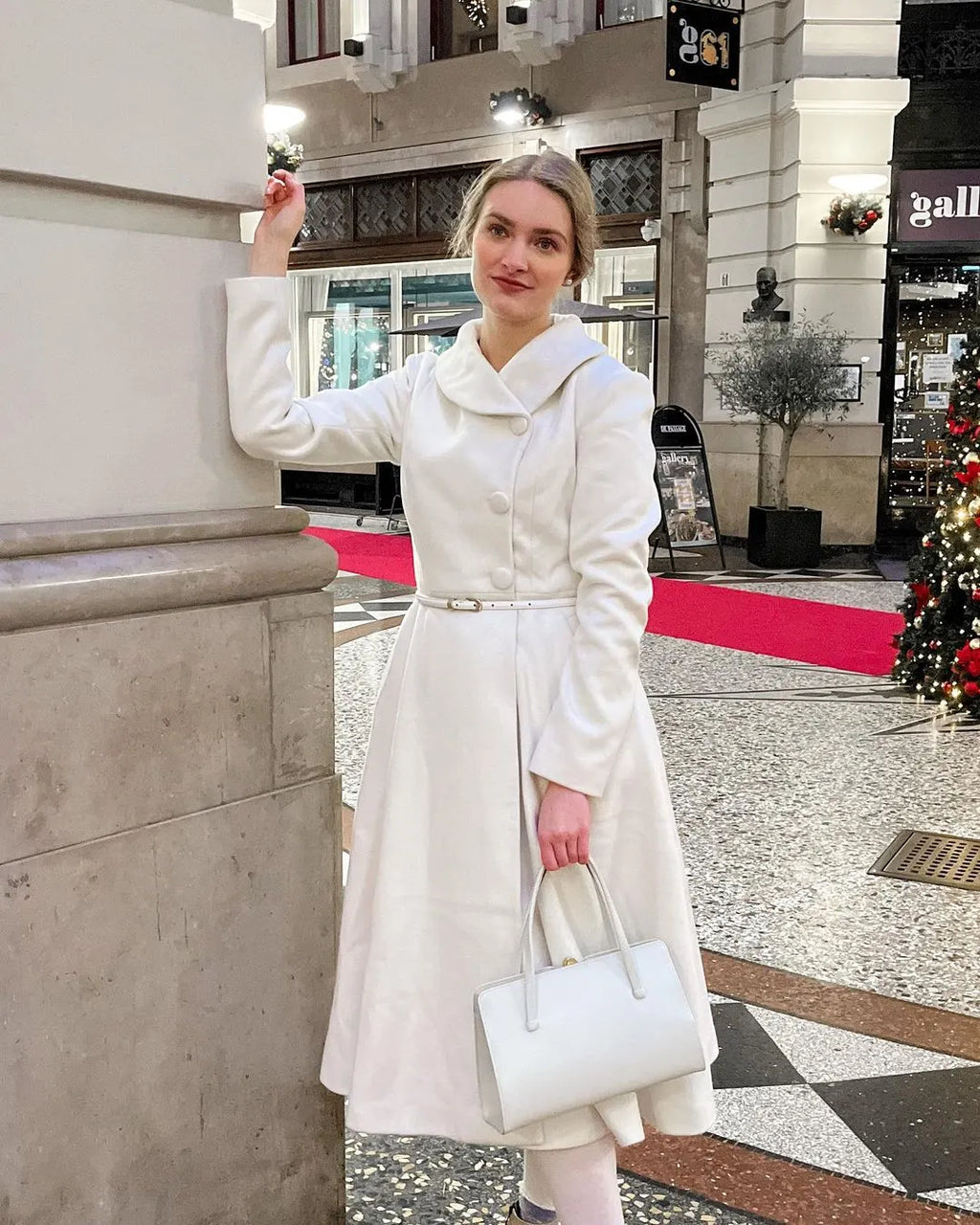 Vintage Inspired Wool Coat – White Winter Midi with Long Sleeves  4141