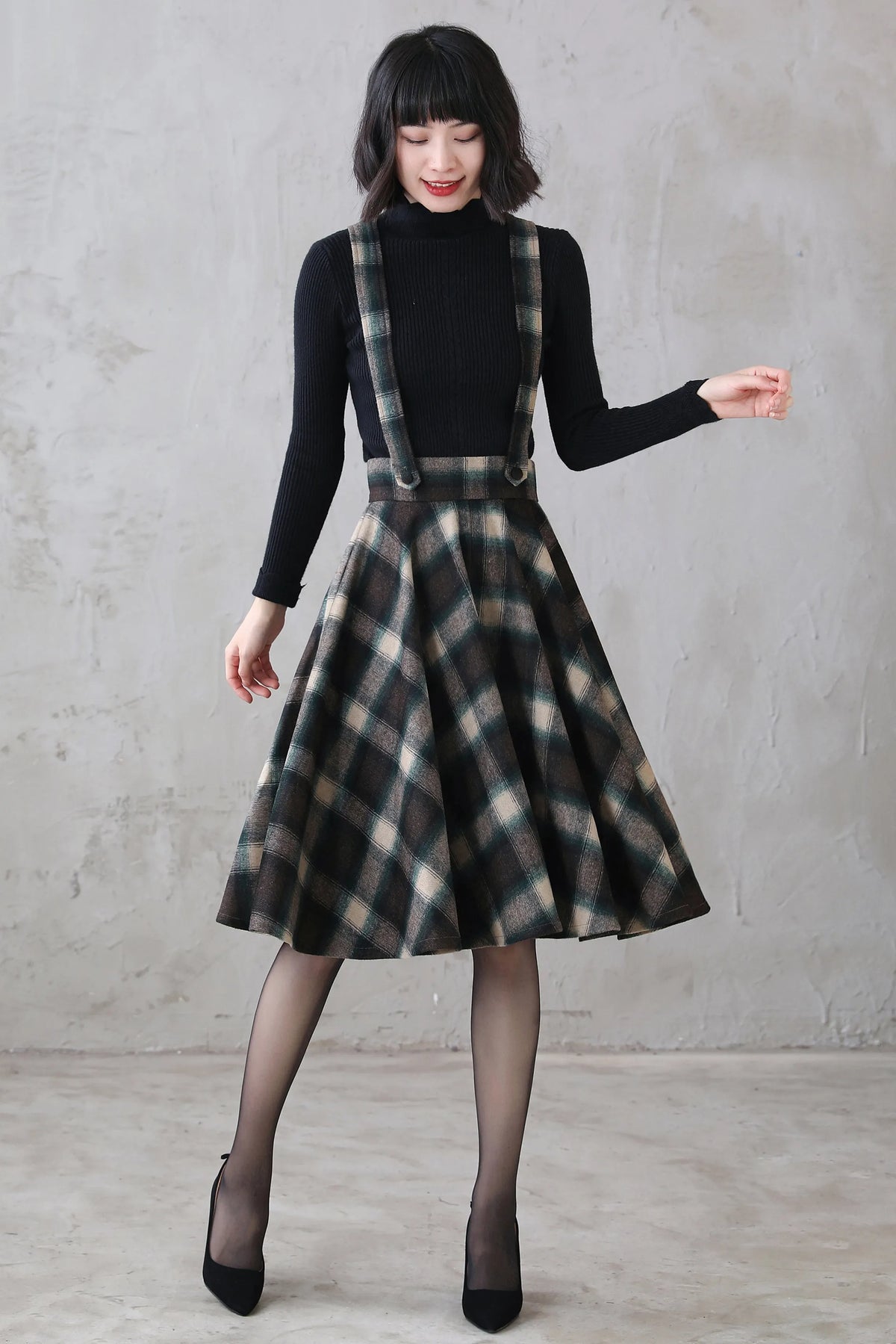 Plaid Wool Suspender Skirt - High-Waist Circle Shape with Adjustable Straps 3111
