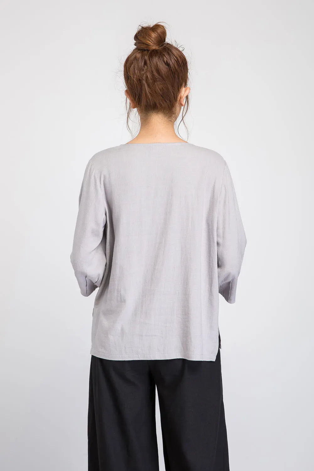Loose linen top with boat neckline and 3/4 sleeve 1928#