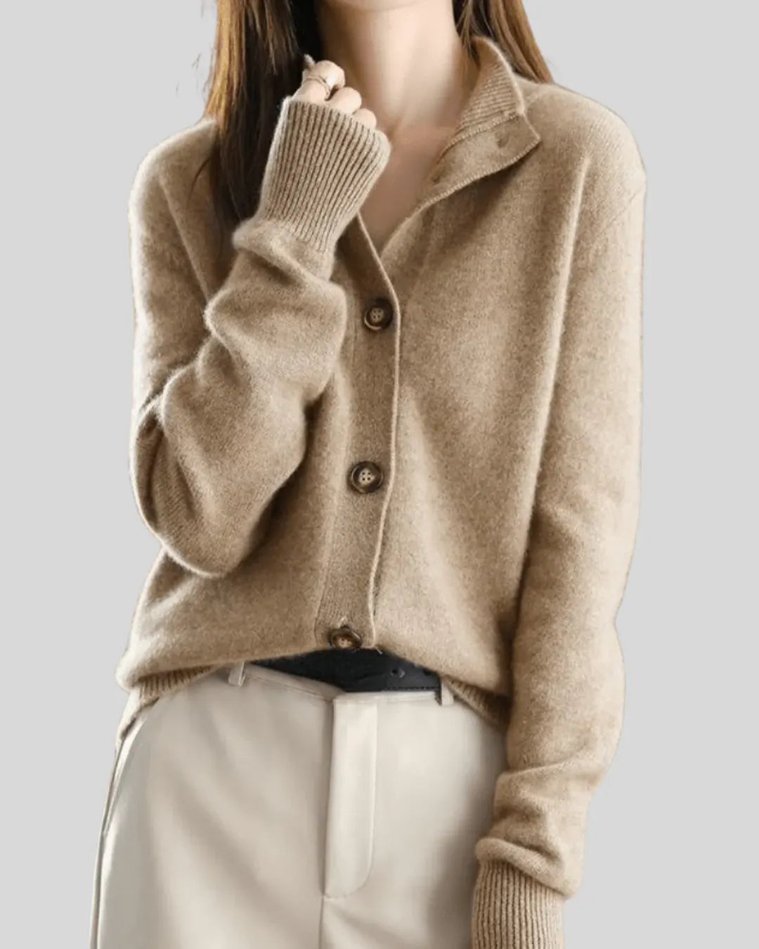 AMY – CLASSIC BUTTON-UP CARDIGAN