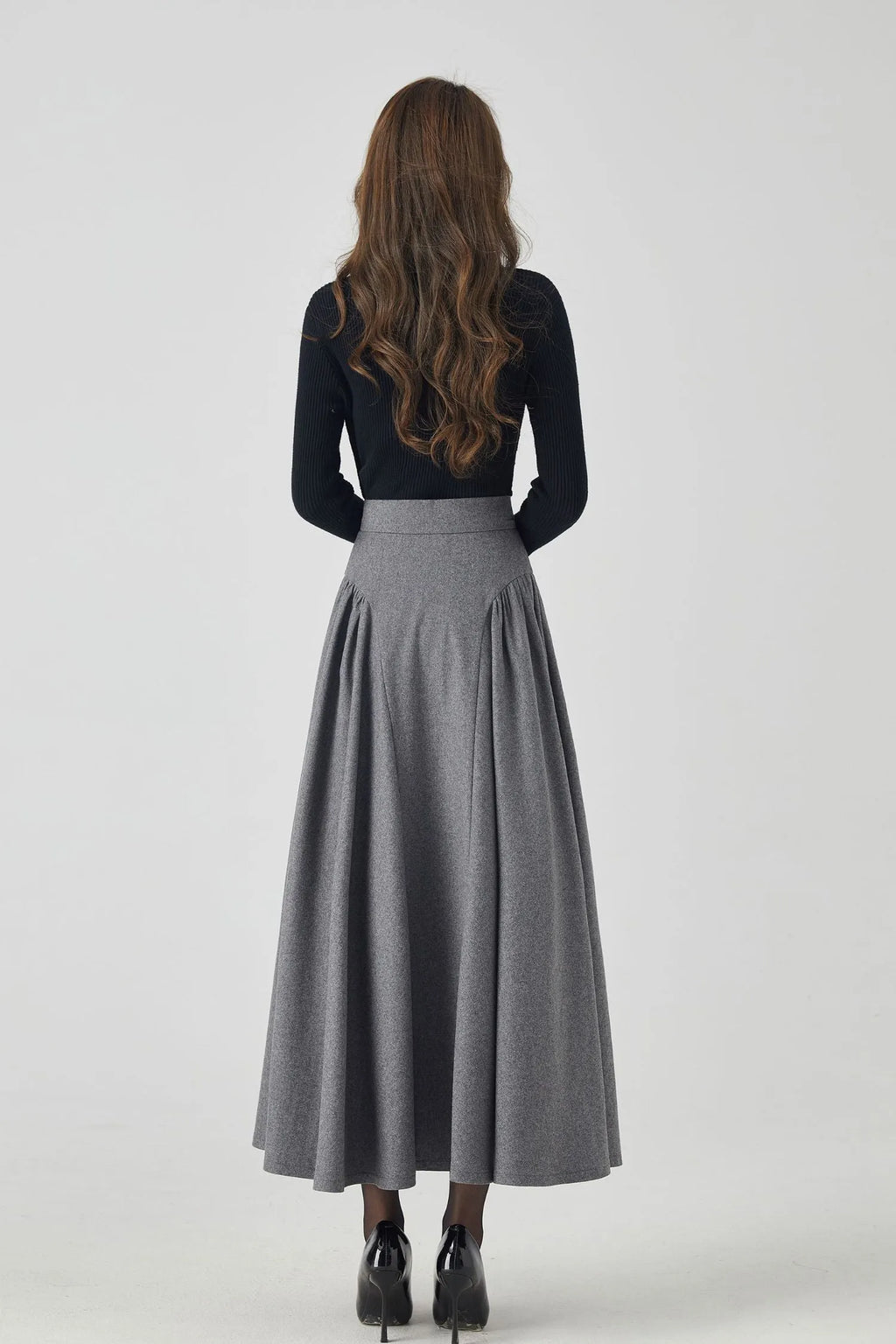 Gray Wool Maxi Skirt - Button-Down, Flowy Silhouette 4526