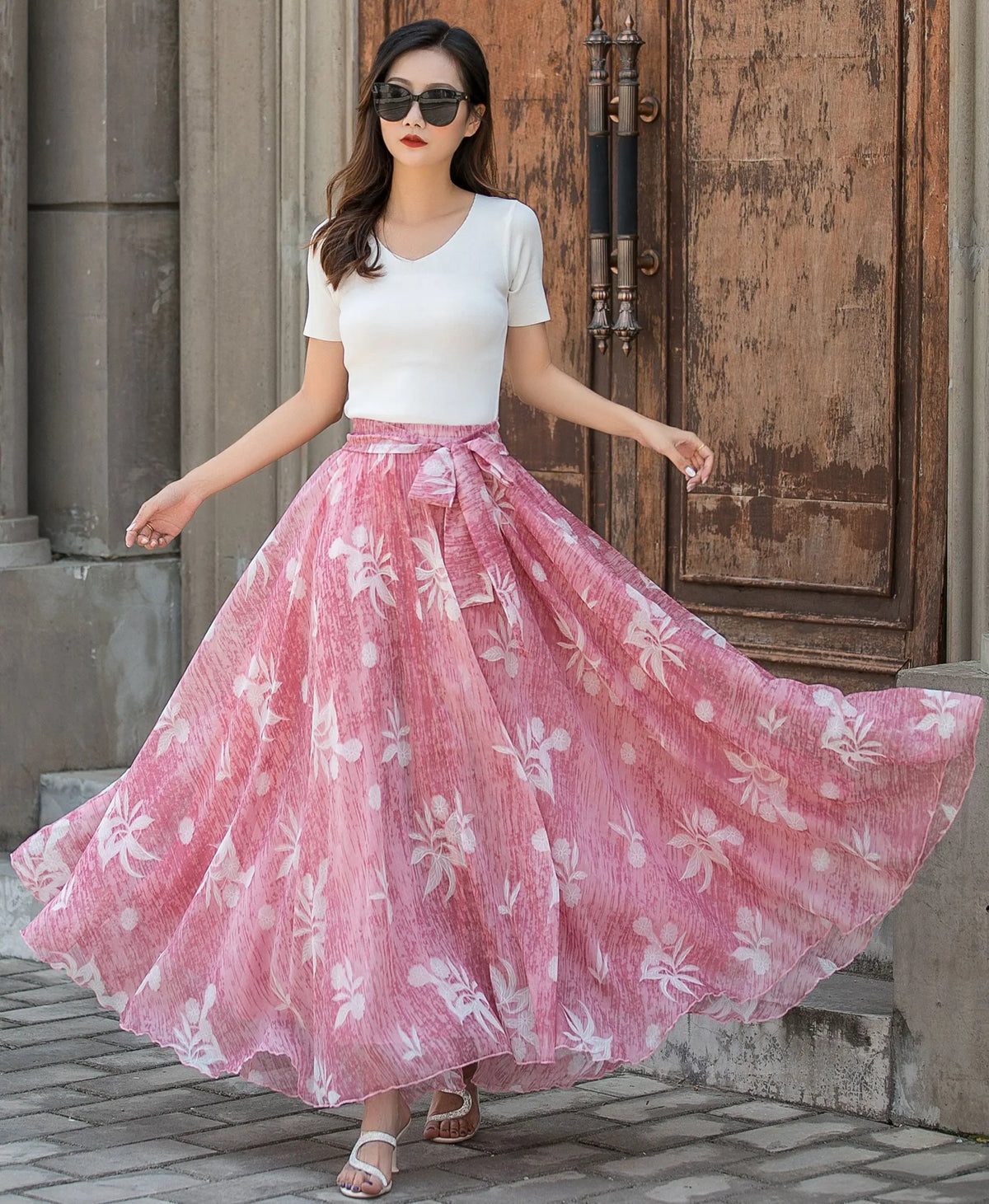 Vintage-Inspired Pink Floral Maxi Skirt for Women 