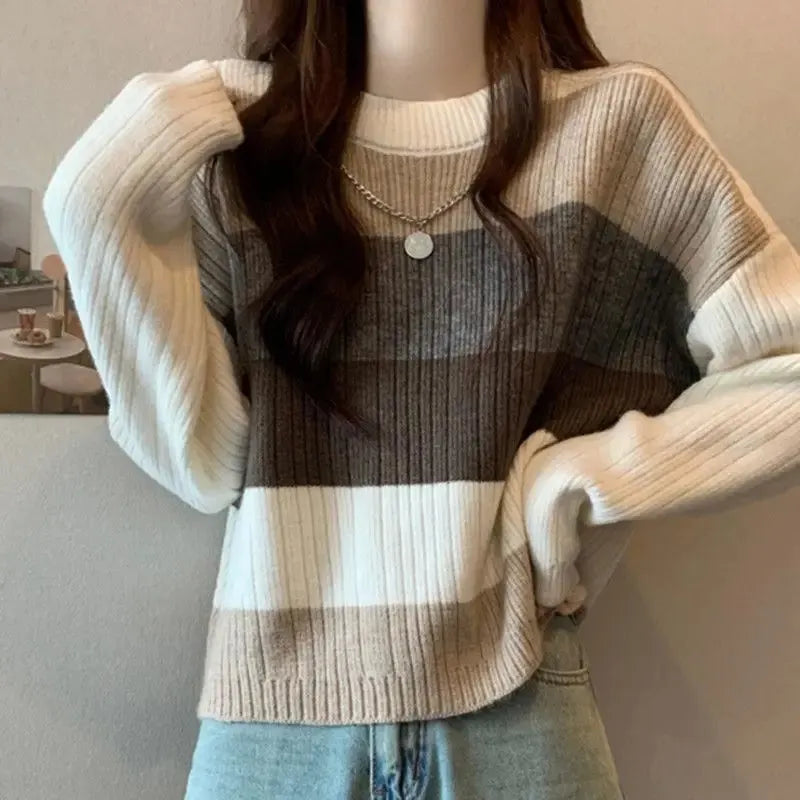 Multi-Color Splicing Lazy Style Slimming Sweater