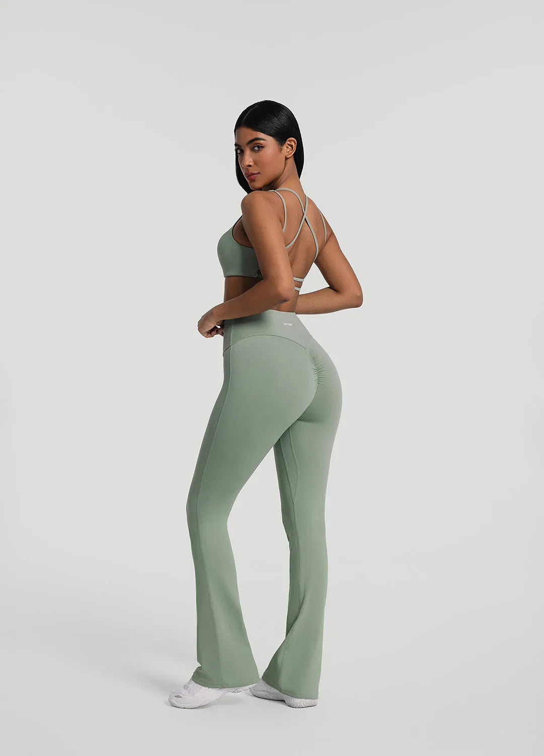 Sculpting High-Waisted Leggings for Tummy Control