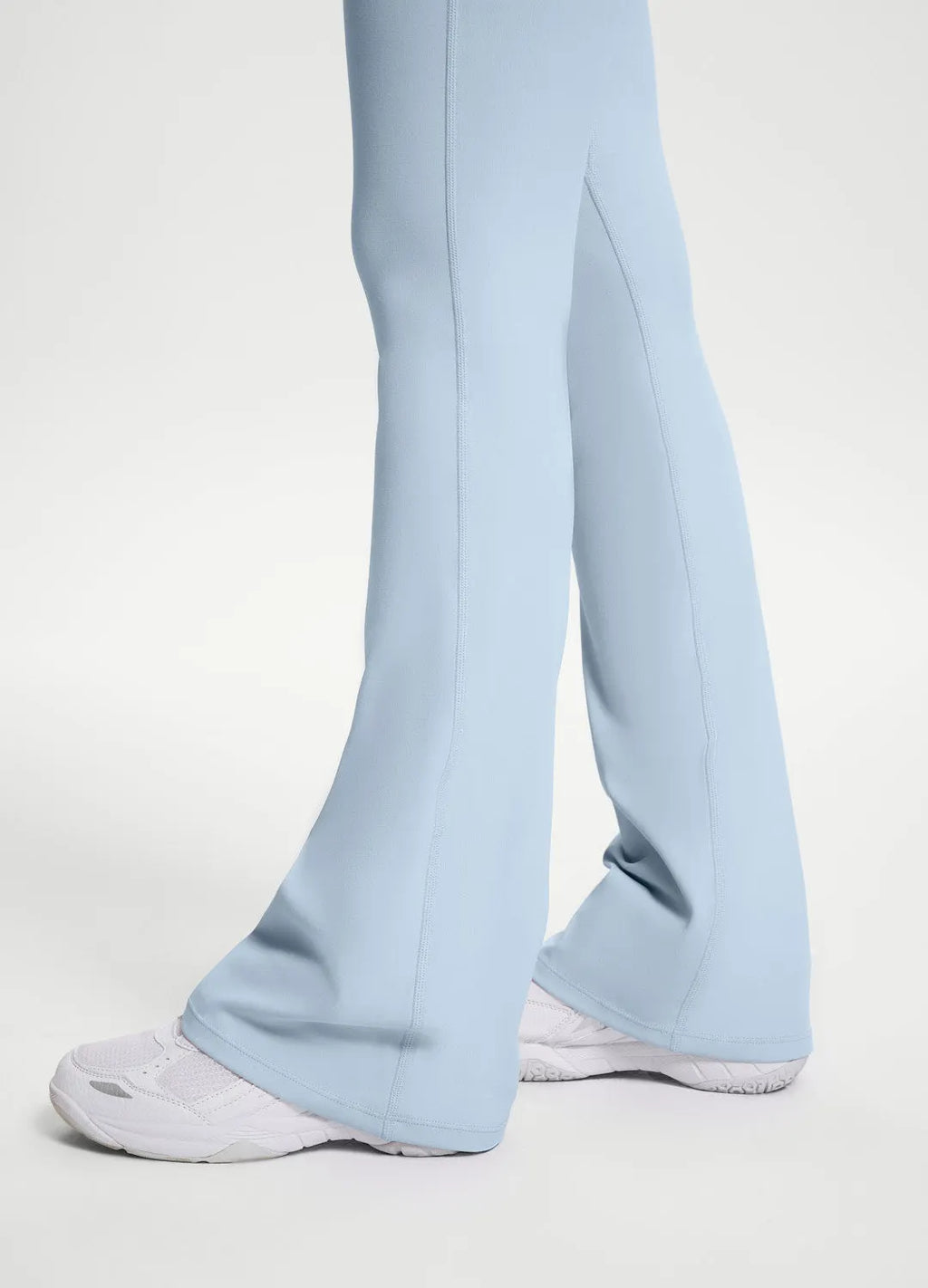 Scrunch-Back Flare Leggings with Sculpted Silhouette