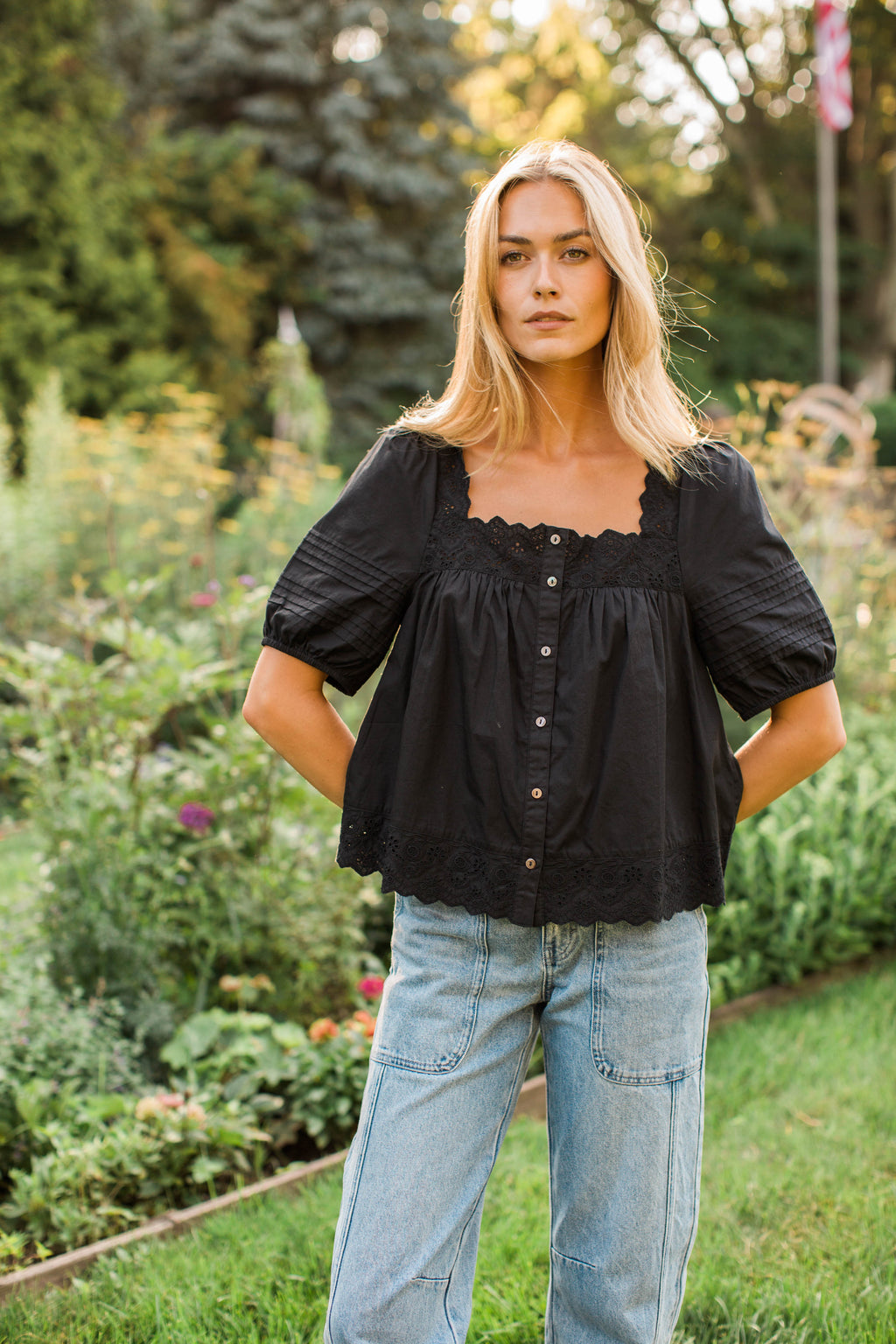 Liza Schiffli Eyelet Top - Black